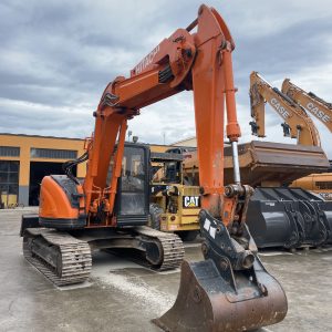 HITACHI EX 135 ESCAVATORE