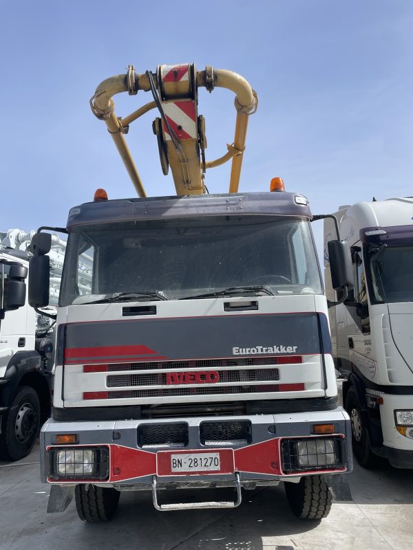 IVECO 370 + CIFA INVETTA 36 POMPA PER CALCESTRUZZO - immagine 2