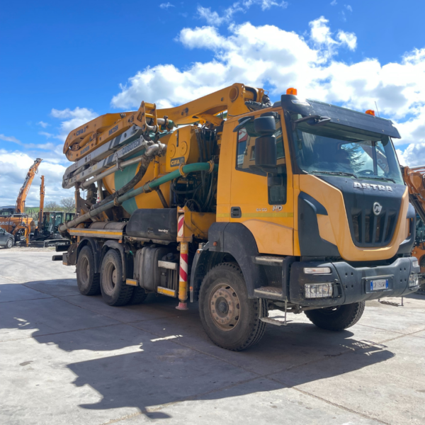 ASTRA HD9 64.50 + CIFA MK25 BETONPOMPA - immagine 2
