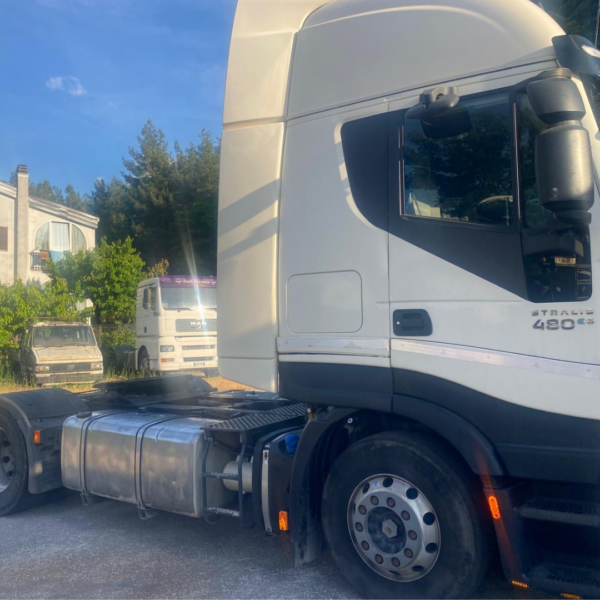 IVECO STRALIS 480 TRATTORE STRADALE - immagine 2
