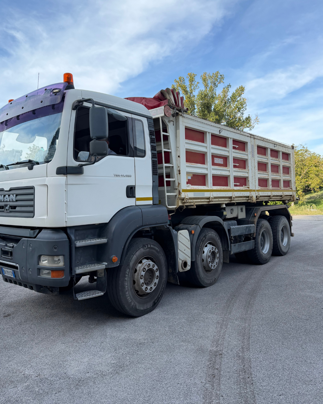 MAN TGA 41.480 + RIBALTABILE OCM AUTOCARRO - immagine 2